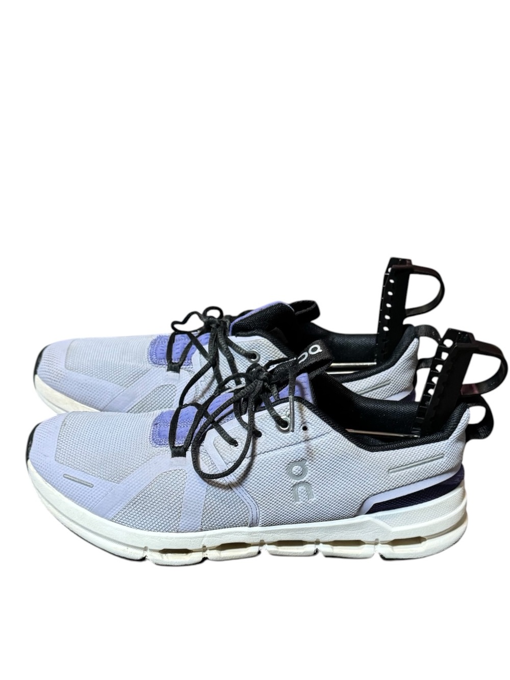 On Running On Cloud Lavender Performance Running Shoes Sneakers  Size Y6
